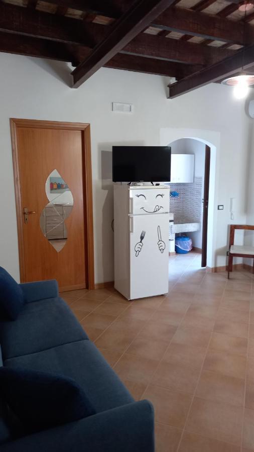 Oltre: Monolocale Con Terrazzo Privato Al Piano Apartamento Trapani Exterior foto